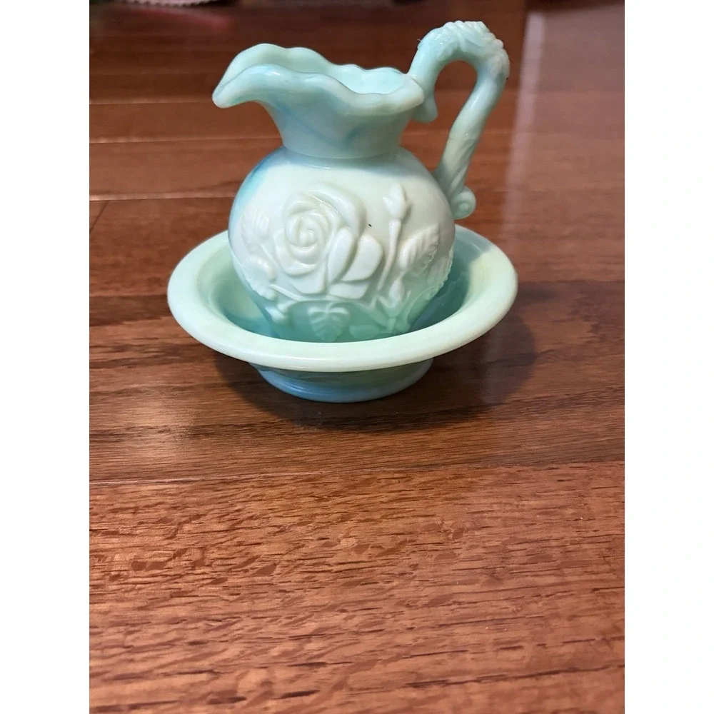 Vintage Avon Green/blue Victorian Slag Glass Rose Bath Oil‎ Pitcher & Basin Bowl